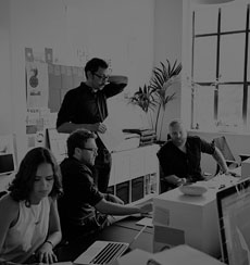 �(q��)���Ї�